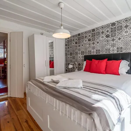 2-bedroom - Bairro Alto, | By Airnest Apartmán Lisboa