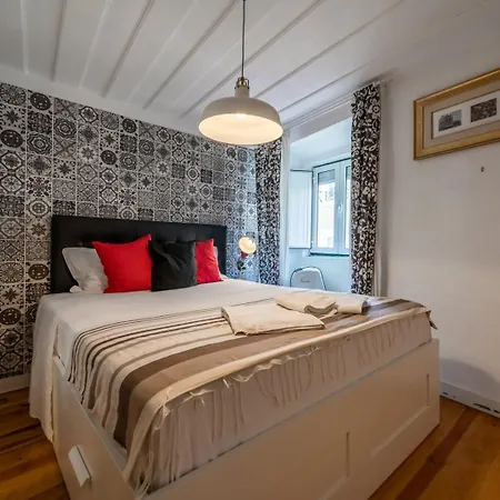 2-bedroom - Bairro Alto, | By Airnest Apartamento