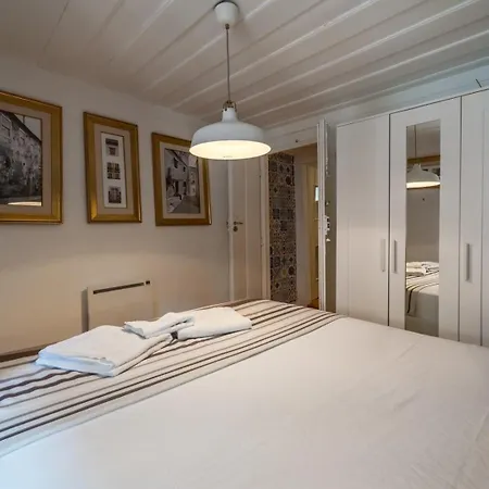 2-bedroom - Bairro Alto, | By Airnest شقة Lisboa