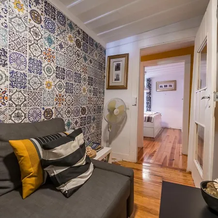 2-bedroom - Bairro Alto, | By Airnest